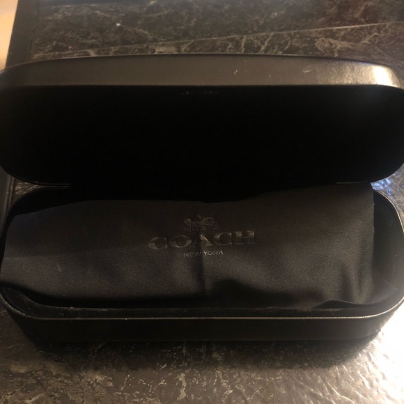 Coach glasses frames, Coach case & duster. New - Picture 2 of 5